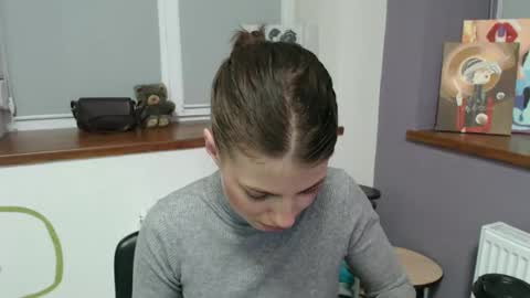 Snapshot of tiny_felicity chatting on January 7, 2026, 7:22 am Gloria online show from January 7, 2026, 7:22 am