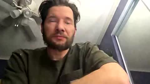 tinyguynicecock online show from April 2, 2026, 7:17 am