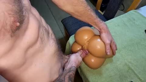 Snapshot of tisanondude chatting on February 11, 2025, 12:06 am TisAnonDude online show from February 11, 2025, 12:06 am