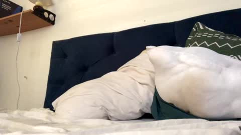 Snapshot of titanenh chatting on February 2, 2025, 5:37 pm Titan online show from February 2, 2025, 5:37 pm