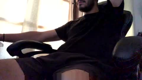 Snapshot of titanenh chatting on March 5, 2025, 9:48 pm Titan online show from March 5, 2025, 9:48 pm