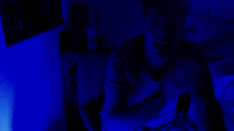 titaniumvega705303 online show from October 31, 2025, 5:41 am