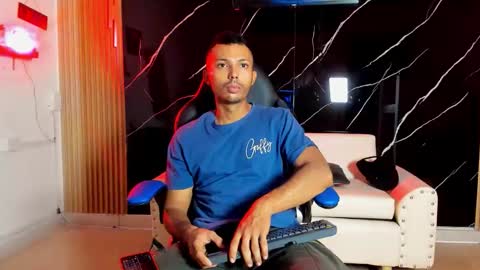 titobell10 online show from May 14, 2026, 11:06 am