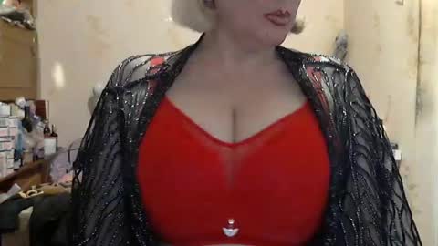 Snapshot of tittylina chatting on January 27, 2025, 8:29 am tittylina online show from January 27, 2025, 8:29 am