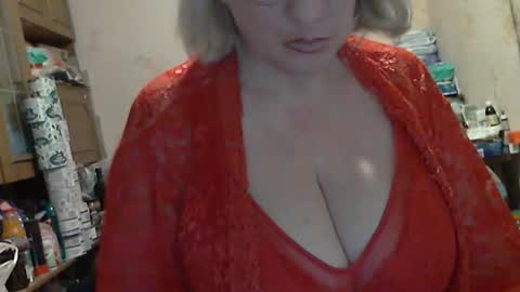 Snapshot of tittylina chatting on October 14, 2025, 10:10 pm tittylina online show from October 14, 2025, 10:10 pm
