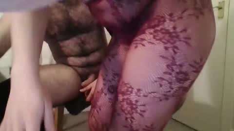 tittyycakes online show from May 2, 2026, 9:31 pm