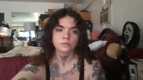 Snapshot of titzntattz chatting on February 6, 2026, 9:29 pm formerly bigtittygothwhore online show from February 6, 2026, 9:29 pm