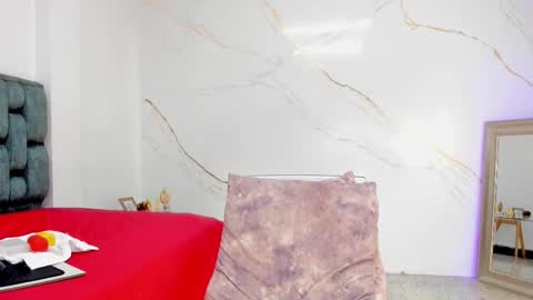 Tivizay online show from December 5, 2025, 2:58 pm