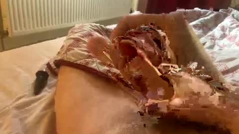 Snapshot of tliverth chatting on December 28, 2024, 10:36 am tliverth online show from December 28, 2024, 10:36 am