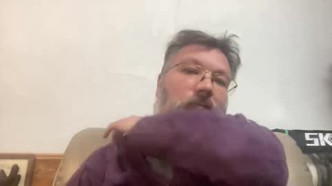 Snapshot of tmosmun chatting on January 28, 2025, 2:32 am Tim online show from January 28, 2025, 2:32 am