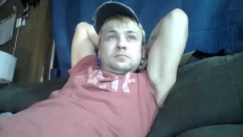 Snapshot of tmwilson16 chatting on January 12, 2025, 2:14 am feeling generous online show from January 12, 2025, 2:14 am