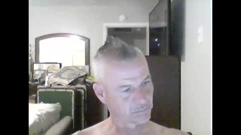 Snapshot of tnash24 chatting on October 20, 2025, 12:00 am tx46m online show from October 20, 2025, 12:00 am