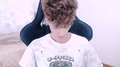 Snapshot of toadboys chatting on February 14, 2026, 9:33 pm David online show from February 14, 2026, 9:33 pm