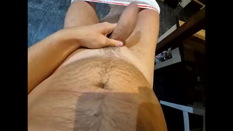 Snapshot of toadinhole chatting on September 20, 2025, 11:17 pm Toady online show from September 20, 2025, 11:17 pm