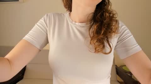 toasterwife online show from June 16, 2026, 5:21 am