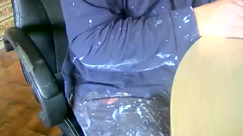 Tobiko online show from April 19, 2026, 1:32 pm