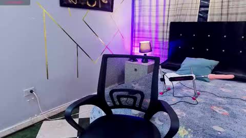 todoroki_g online show from October 14, 2025, 12:28 pm