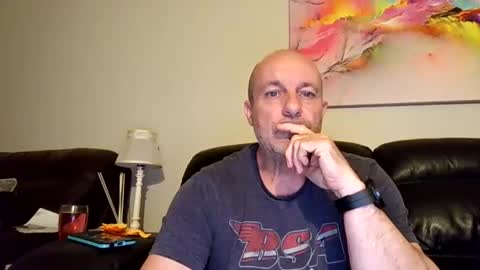 toerag69 online show from October 8, 2025, 6:49 pm