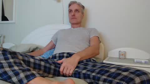 Daniel Bisexual uncut 20cm online show from February 15, 2025, 3:39 pm