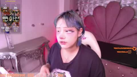 toky         online show from October 24, 2025, 8:27 pm