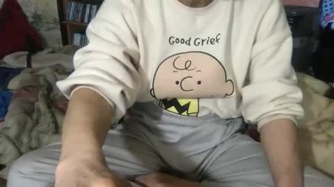 small man online show from May 1, 2026, 11:31 pm