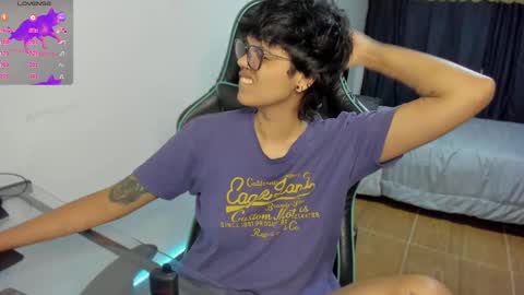 Snapshot of tokyo_uwu chatting on December 3, 2024, 4:14 am sofi 3 online show from December 3, 2024, 4:14 am