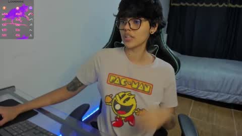 Snapshot of tokyo_uwu chatting on December 11, 2024, 4:28 am sofi 3 online show from December 11, 2024, 4:28 am