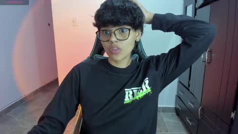 Snapshot of tokyo_uwu chatting on January 13, 2025, 3:01 am sofi 3 online show from January 13, 2025, 3:01 am