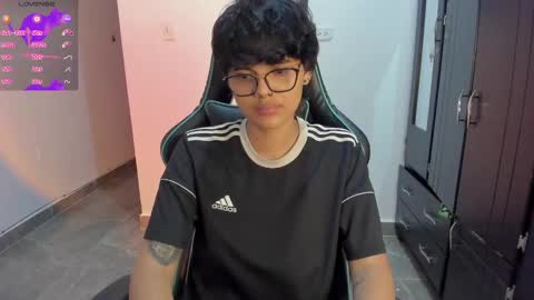 Snapshot of tokyo_uwu chatting on January 16, 2025, 5:11 am sofi 3 online show from January 16, 2025, 5:11 am