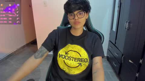 Snapshot of tokyo_uwu chatting on January 19, 2025, 6:53 am sofi 3 online show from January 19, 2025, 6:53 am