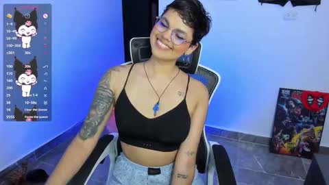 Snapshot of tokyo_uwu chatting on November 5, 2025, 4:34 am sofi 3 online show from November 5, 2025, 4:34 am