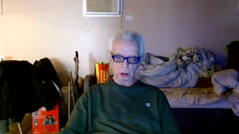 tom112292014 online show from January 24, 2025, 7:07 pm