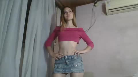 Flor online show from December 10, 2024, 12:28 am