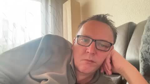 Snapshot of tom6644 chatting on February 7, 2025, 3:08 pm Tom online show from February 7, 2025, 3:08 pm