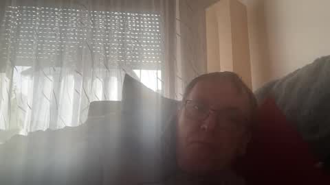 Tom online show from March 8, 2026, 1:59 pm