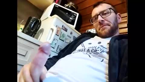 tom8312 online show from January 29, 2025, 7:25 am