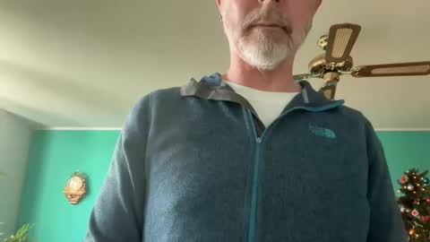 Snapshot of tom__uncut chatting on December 15, 2024, 11:12 am Tom online show from December 15, 2024, 11:12 am