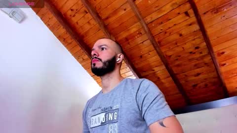   online show from December 2, 2025, 12:32 pm