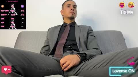 TOM online show from January 5, 2026, 6:33 pm