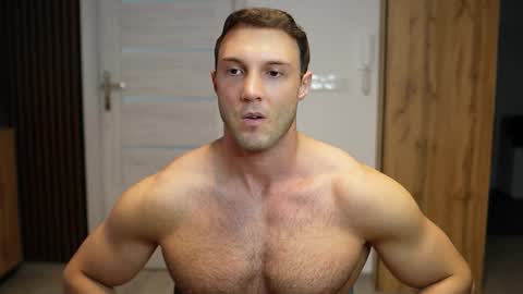 Snapshot of tom_fordd chatting on September 13, 2025, 6:13 am Tom online show from September 13, 2025, 6:13 am
