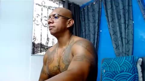 Snapshot of tom_miller chatting on July 21, 2026, 6:54 pm Tom Miller online show from July 21, 2026, 6:54 pm