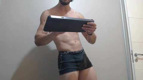 tom_show online show from February 3, 2025, 6:34 am