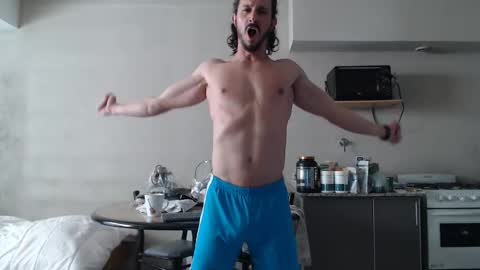 tom_show online show from November 5, 2025, 8:42 pm