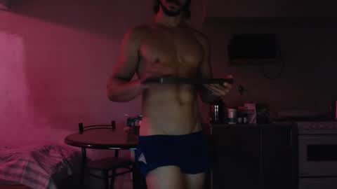 tom_show online show from February 11, 2026, 11:43 pm