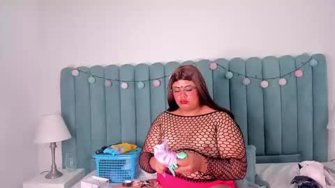 Snapshot of tom_silver_ chatting on January 28, 2025, 1:39 am Tom Silver online show from January 28, 2025, 1:39 am