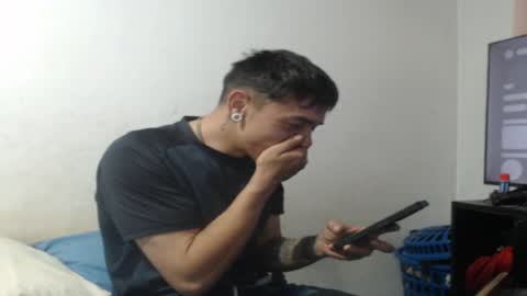 tomas_turbado_ online show from April 8, 2026, 8:03 am