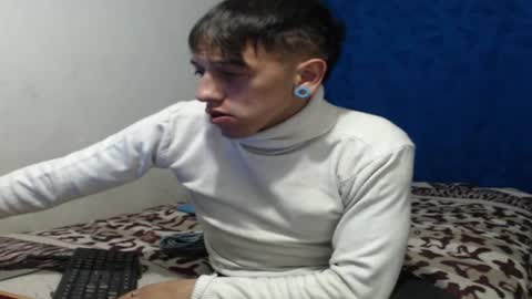 tomas_turbado_ online show from July 22, 2026, 2:25 am