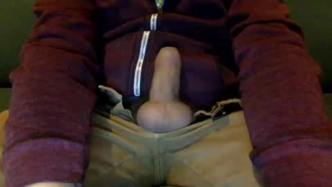 Snapshot of tombi125 chatting on January 7, 2025, 5:09 pm tombi125 online show from January 7, 2025, 5:09 pm