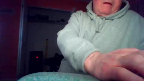 tomcat4848 online show from November 15, 2025, 10:37 pm