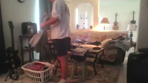 sirmuggsalot online show from November 30, 2025, 6:12 pm